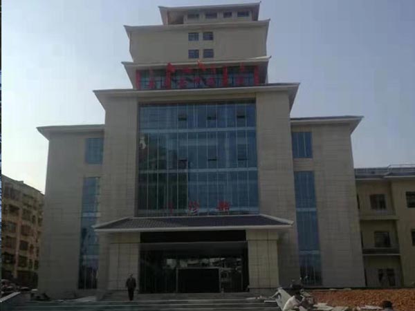 鹹甯嘉魚中醫院新院區二台90萬大卡真空鍋爐